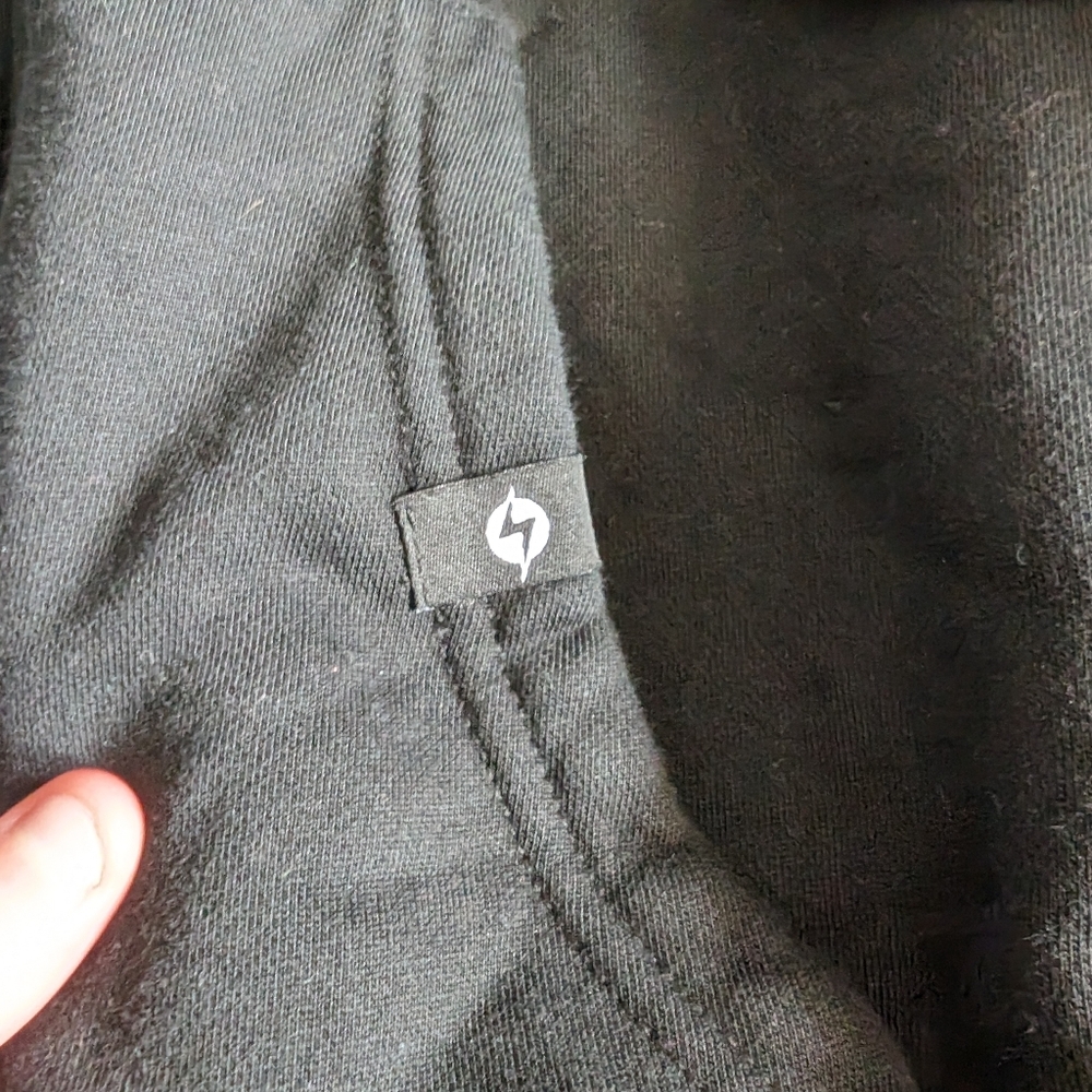 POPFLEX Black Oversized Zip-Up Hoodie - Picture 9 of 14